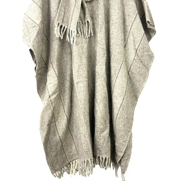 Artesanias Reyes Wool Brown Knit Long Shawl Cape Fringe Boho Soft Warm One Size - Picture 9 of 12